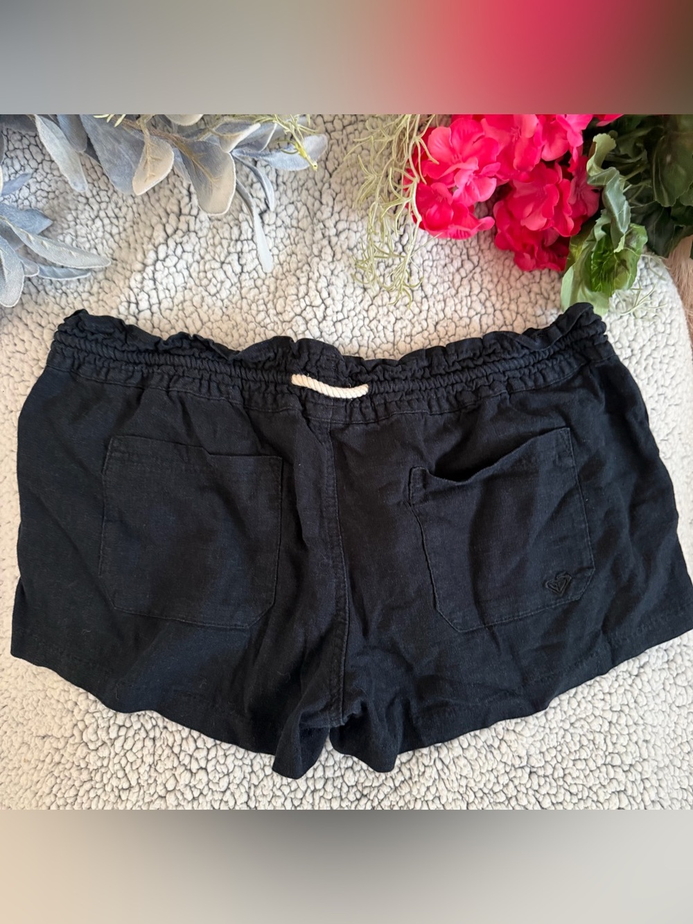Roxy Black Drawstring Athletic Shorts with Rope Tie - Picture 3 of 3